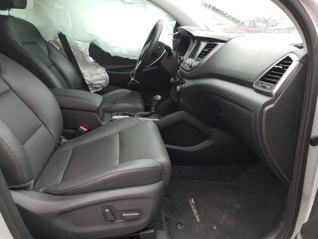 Photo 5 from auction – 2018 HYUNDAI TUCSON SEL with VIN KM8J33A46JU802444