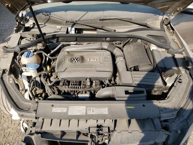 Photo 7 from auction – 2016 VOLKSWAGEN PASSAT SE with VIN 1VWBS7A31GC015469