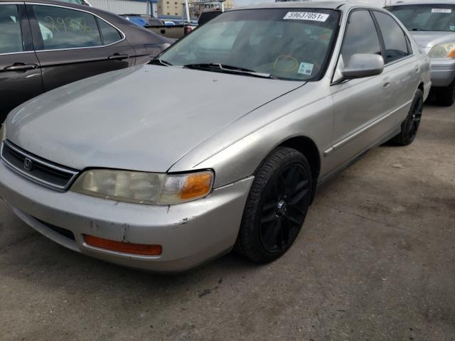 Photo 2 from auction – 1997 HONDA ACCORD VAL with VIN 1HGCD5688VA157628
