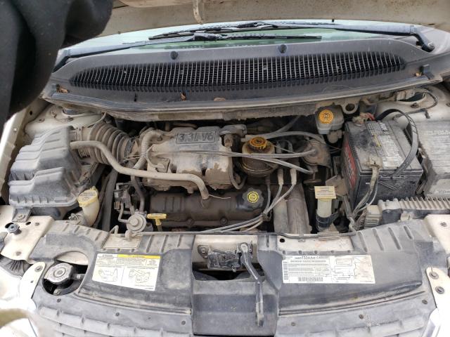 Photo 7 from auction – 2002 CHRYSLER TOWN & COU with VIN 2C4GP44372R501854