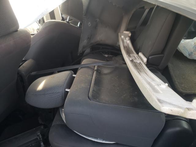 Photo 6 from auction – 2013 TOYOTA PRIUS V with VIN JTDZN3EU0D3216411