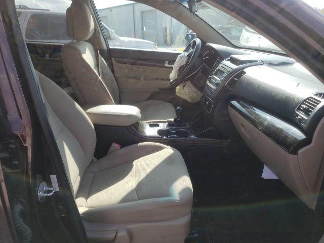 Photo 5 from auction – 2014 KIA SORENTO LX with VIN 5XYKTDA75EG426223