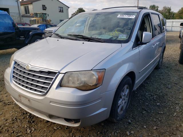 Photo 2 from auction – 2010 CHRYSLER TOWN & COU with VIN 2A4RR5D1XAR206778