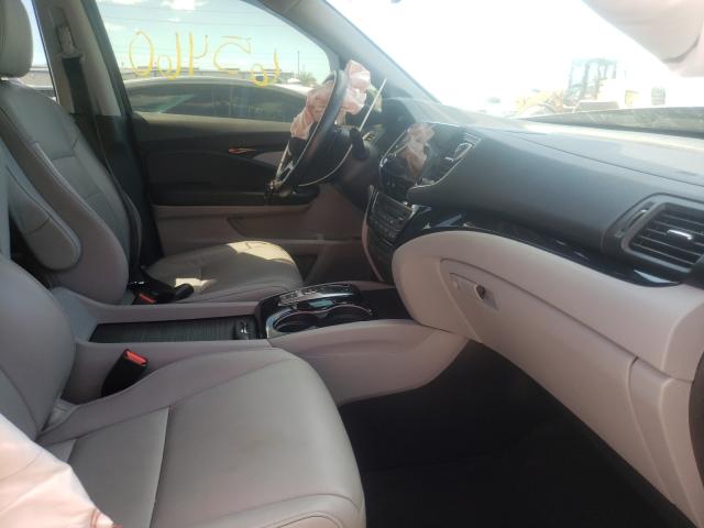 Photo 5 from auction – 2019 HONDA PILOT TOUR with VIN 5FNYF6H92KB038986