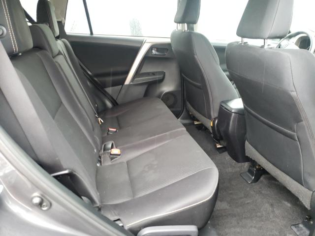 Photo 6 from auction – 2015 TOYOTA RAV4 XLE with VIN 2T3RFREV7FW331936