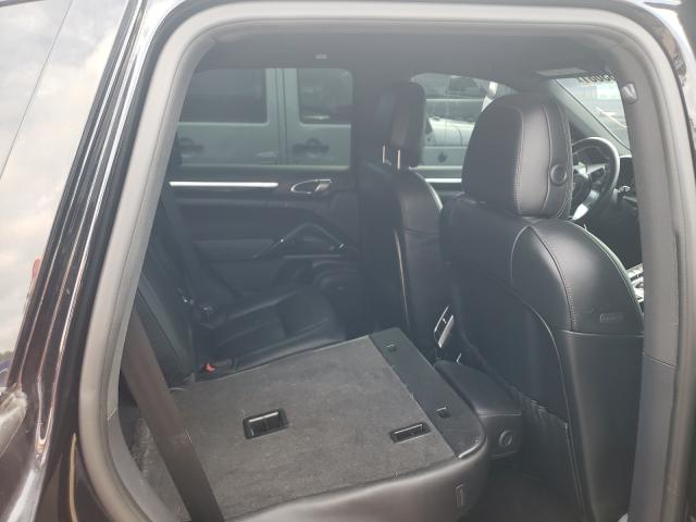 Photo 6 from auction – 2016 PORSCHE CAYENNE S with VIN WP1AB2A23GLA97017