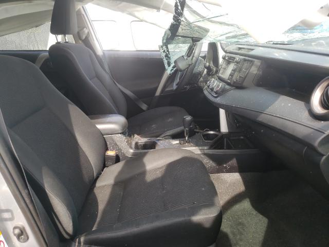 Photo 5 from auction – 2016 TOYOTA RAV4 LE with VIN 2T3BFREV3GW440381