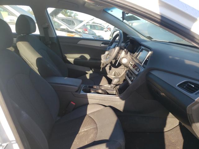 Photo 5 from auction – 2018 HYUNDAI SONATA SE with VIN 5NPE24AF5JH722692