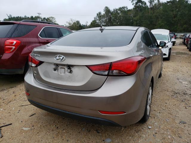Photo 4 from auction – 2016 HYUNDAI ELANTRA SE with VIN 5NPDH4AE0GH774032