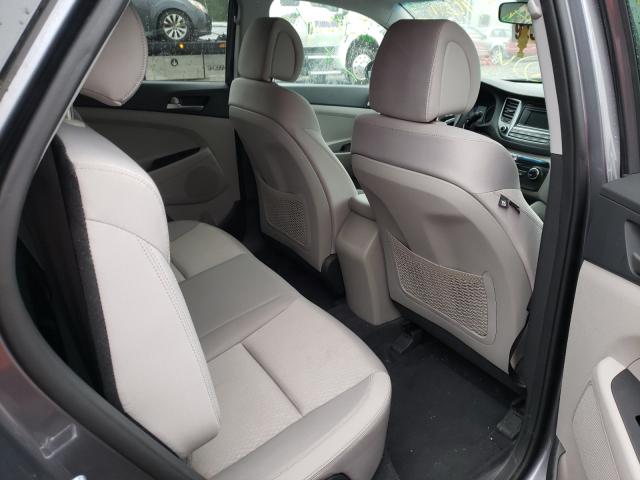 Photo 6 from auction – 2018 HYUNDAI TUCSON SE with VIN KM8J2CA49JU755722