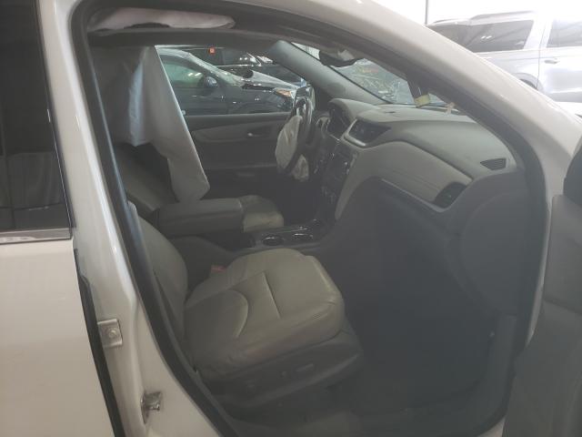 Photo 5 from auction – 2015 CHEVROLET TRAVERSE L with VIN 1GNKVHKD1FJ204888