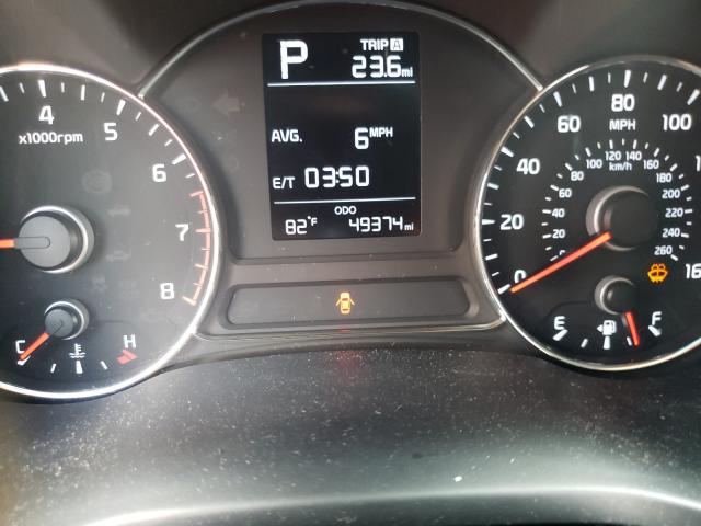 Photo 8 from auction – 2017 KIA FORTE LX with VIN 3KPFK4A73HE049509