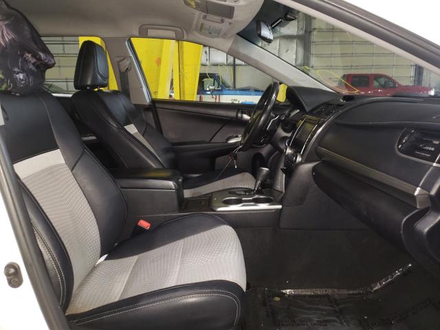 Photo 5 from auction – 2014 TOYOTA CAMRY L with VIN 4T1BF1FK8EU829528