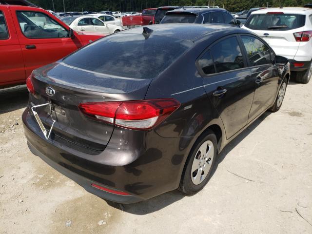 Photo 4 from auction – 2017 KIA FORTE LX with VIN 3KPFK4A73HE049509