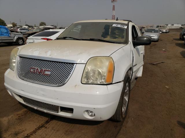 Zdjęcie 2 z aukcji – 2007 GMC YUKON z VIN 1GKFC13J57J104536