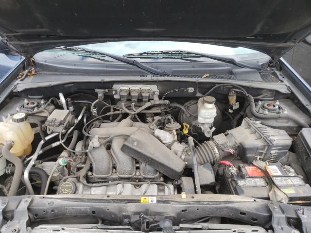 Photo 7 from auction – 2005 FORD ESCAPE with VIN 1FMCU93115KA74738