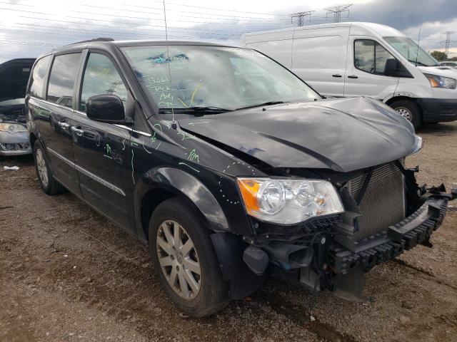 CHRYSLER TOWN & COU 2015 with VIN 2C4RC1BG4FR711620 - Photo from auction