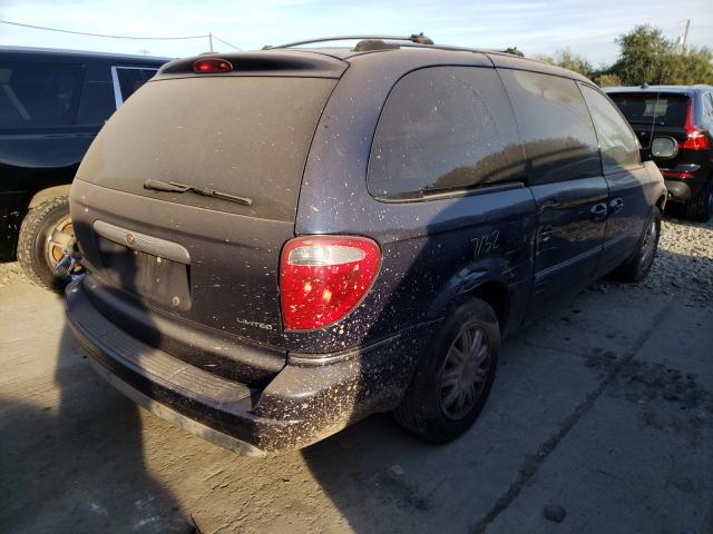 Photo 4 from auction – 2006 CHRYSLER TOWN & COU with VIN 2A4GP64LX6R739998