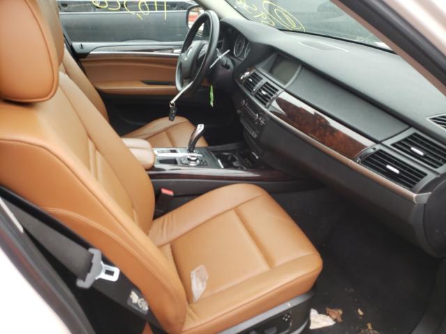 Photo 5 from auction – 2010 BMW X5 XDRIVE3 with VIN 5UXFE4C5XAL380974