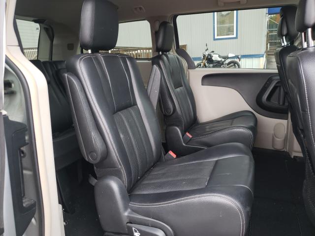 Photo 6 from auction – 2012 CHRYSLER TOWN & COU with VIN 2C4RC1BG1CR376439