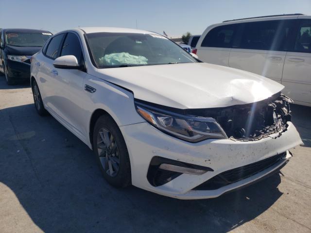 Photo 1 from auction – 2019 KIA OPTIMA LX with VIN 5XXGT4L35KG346016