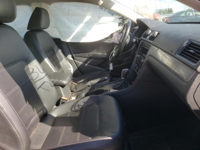 Photo 5 from auction – 2015 VOLKSWAGEN PASSAT S with VIN 1VWAT7A31FC039732