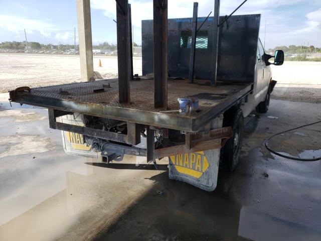 Photo 4 from auction – 1999 FORD F250 SUPER with VIN 1FTNX20L5XEC62326