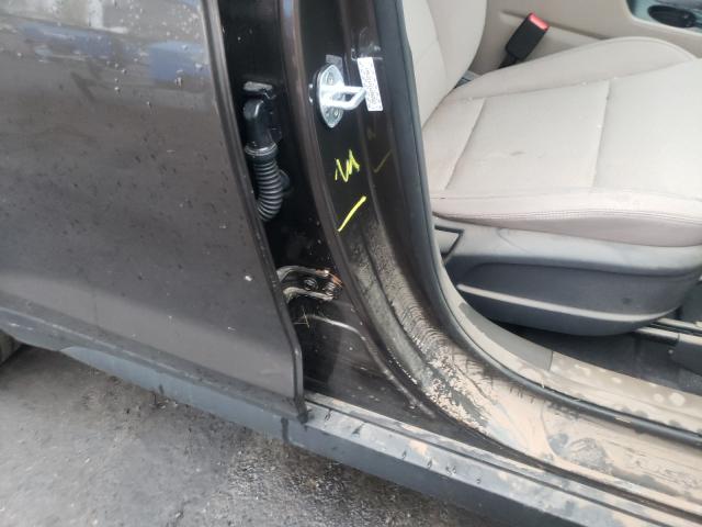 Photo 9 from auction – 2019 HYUNDAI TUCSON SE with VIN KM8J2CA41KU996563