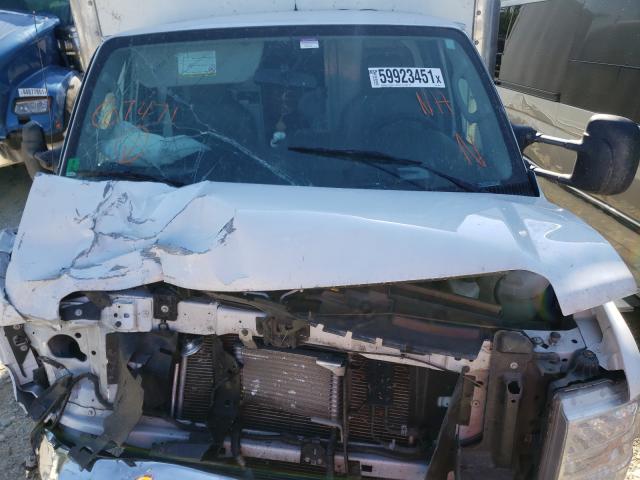 Photo 7 from auction – 2022 FORD ECONOLINE with VIN 1FDWE3FN4NDC07471