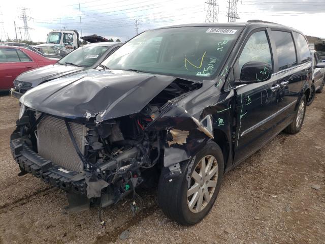 Photo 2 from auction – 2015 CHRYSLER TOWN & COU with VIN 2C4RC1BG4FR711620
