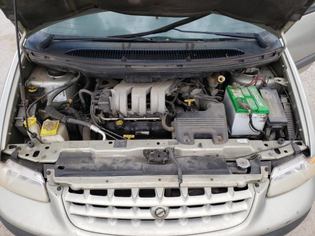 Photo 7 from auction – 2000 CHRYSLER GRAND VOYA with VIN 2C4GJ44G2YR693567