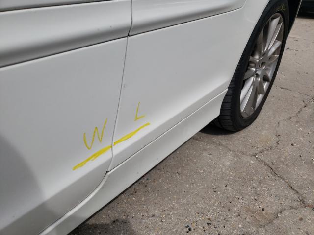 Photo 9 from auction – 2009 VOLVO C70 T5 with VIN YV1MC67269J074463
