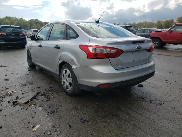 Photo 3 from auction – 2013 FORD FOCUS S with VIN 1FADP3E2XDL360847