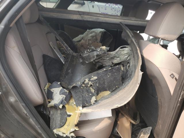Photo 6 from auction – 2020 HYUNDAI TUCSON SE with VIN KM8J2CA42LU167955
