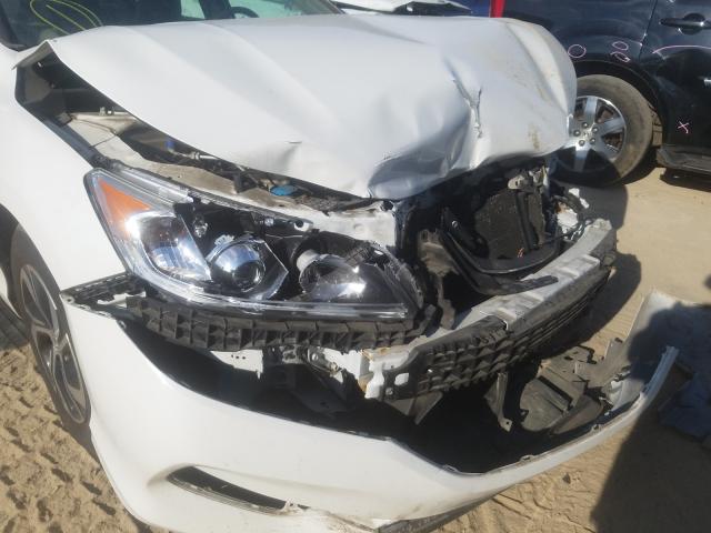 Photo 9 from auction – 2017 HONDA ACCORD with VIN 1HGCR2F37HA050157