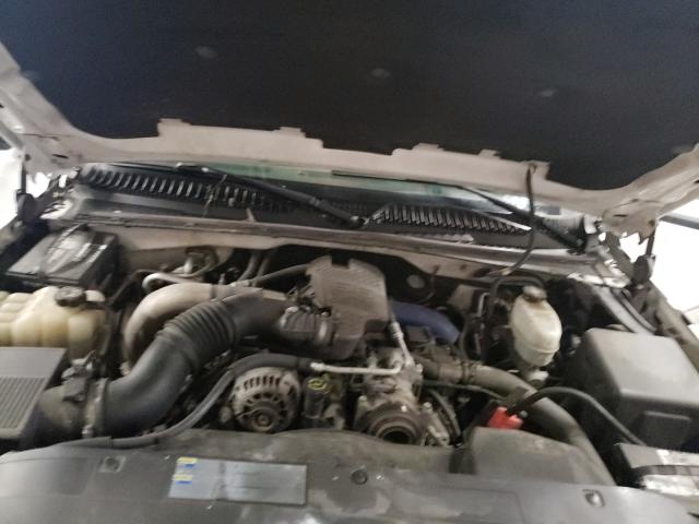 Photo 7 from auction – 2004 CHEVROLET SILVERADO with VIN 1GCHK29144E186932