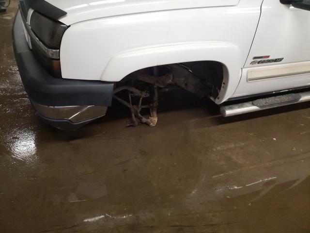 Photo 9 from auction – 2004 CHEVROLET SILVERADO with VIN 1GCHK29144E186932