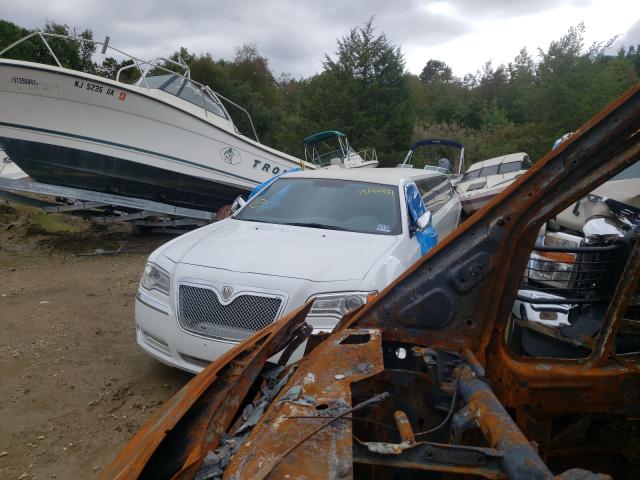 Photo 2 from auction – 2012 CHRYSLER 300 with VIN 2C3CCAAG9CH206220