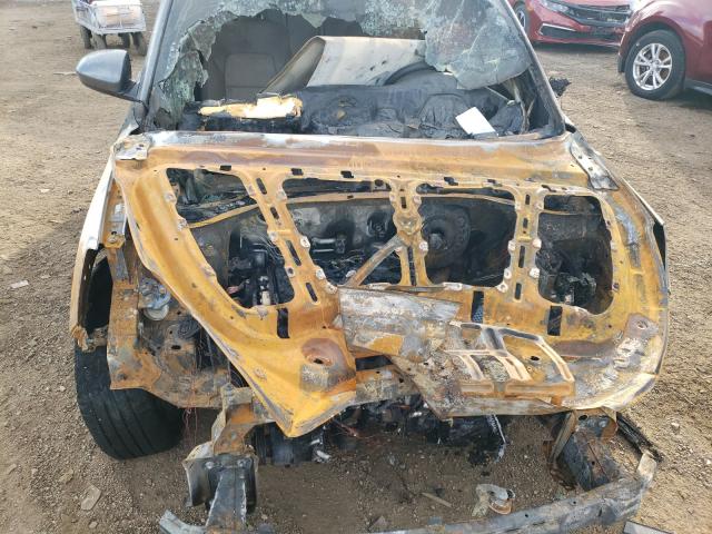 Photo 9 from auction – 2017 HYUNDAI TUCSON LIM with VIN KM8J3CA47HU468354