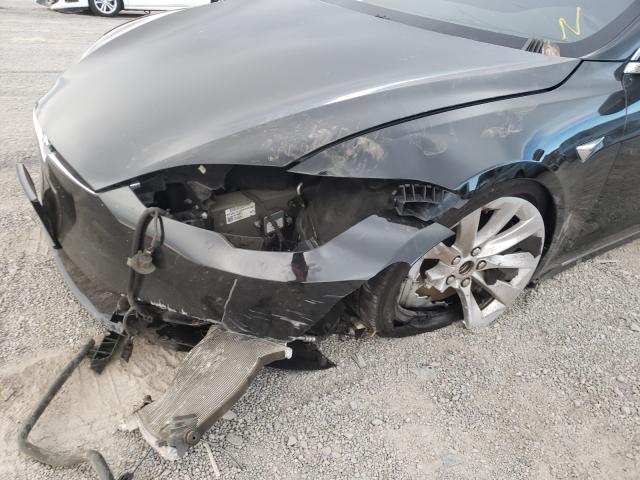 Photo 9 from auction – 2017 TESLA MODEL S with VIN 5YJSA1E17HF232749