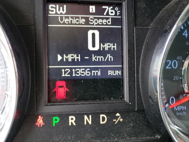 Photo 8 from auction – 2016 CHRYSLER TOWN & COU with VIN 2C4RC1BG0GR118497