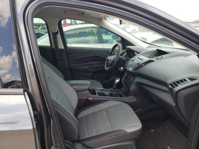 Photo 5 from auction – 2018 FORD ESCAPE S with VIN 1FMCU0F74JUA01938