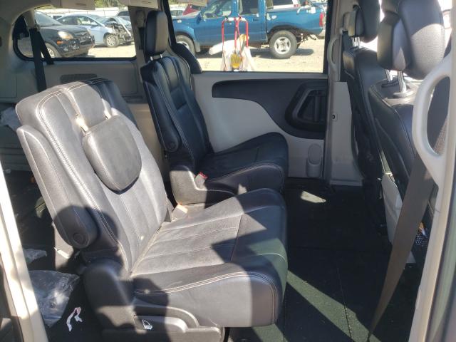 Photo 6 from auction – 2013 CHRYSLER TOWN & COU with VIN 2C4RC1BG4DR657541
