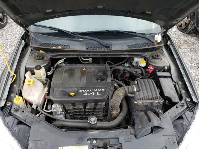 Photo 7 from auction – 2013 CHRYSLER 200 TOURIN with VIN 1C3CCBBB7DN701193