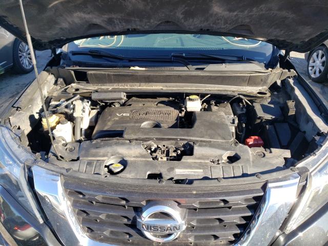 Photo 7 from auction – 2017 NISSAN PATHFINDER with VIN 5N1DR2MM9HC649558