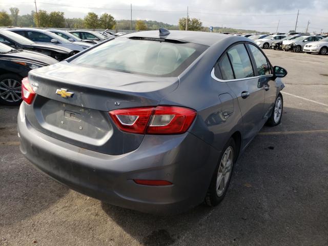 Photo 4 from auction – 2018 CHEVROLET CRUZE LT with VIN 1G1BE5SM6J7202902