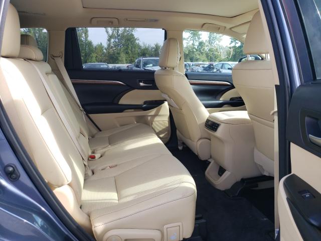 Photo 7 from auction – 2018 TOYOTA HIGHLANDER with VIN 5TDDZRFH5JS879809