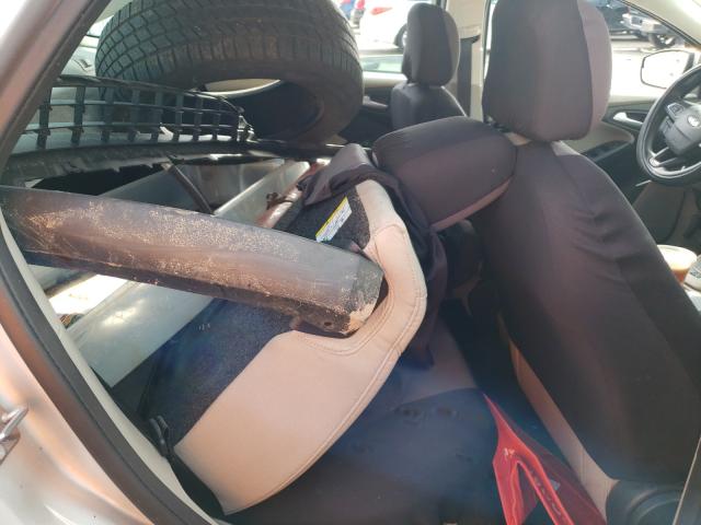 Photo 6 from auction – 2015 FORD FOCUS SE with VIN 1FADP3F28FL346933