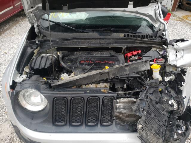 Photo 7 from auction – 2018 JEEP RENEGADE S with VIN ZACCJBAB0JPH62116