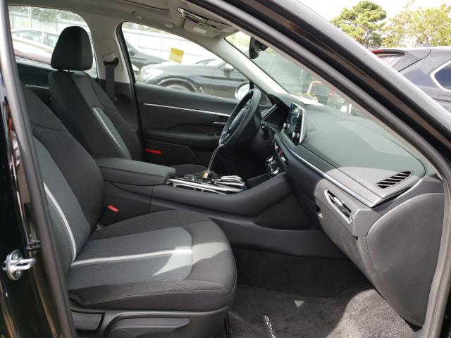 Photo 5 from auction – 2021 HYUNDAI SONATA SEL with VIN 5NPEF4JA4MH099658